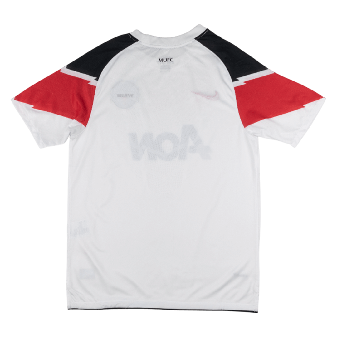 Retro Men's Manchester United 2010/11 Away Soccer Jersey product view 10