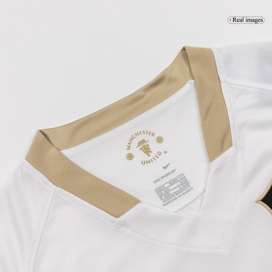 Retro Men's Manchester United 2006/07 Away Soccer Jersey product view 7
