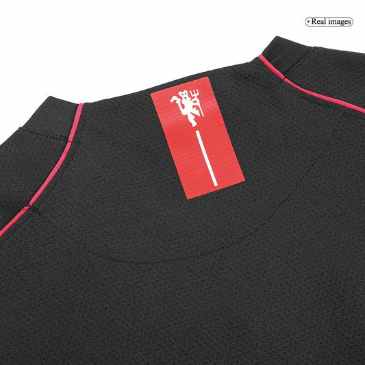 Retro RONALDO #7 Men's Manchester United 2007/08 Away Long Sleeve Soccer Jersey product view 2
