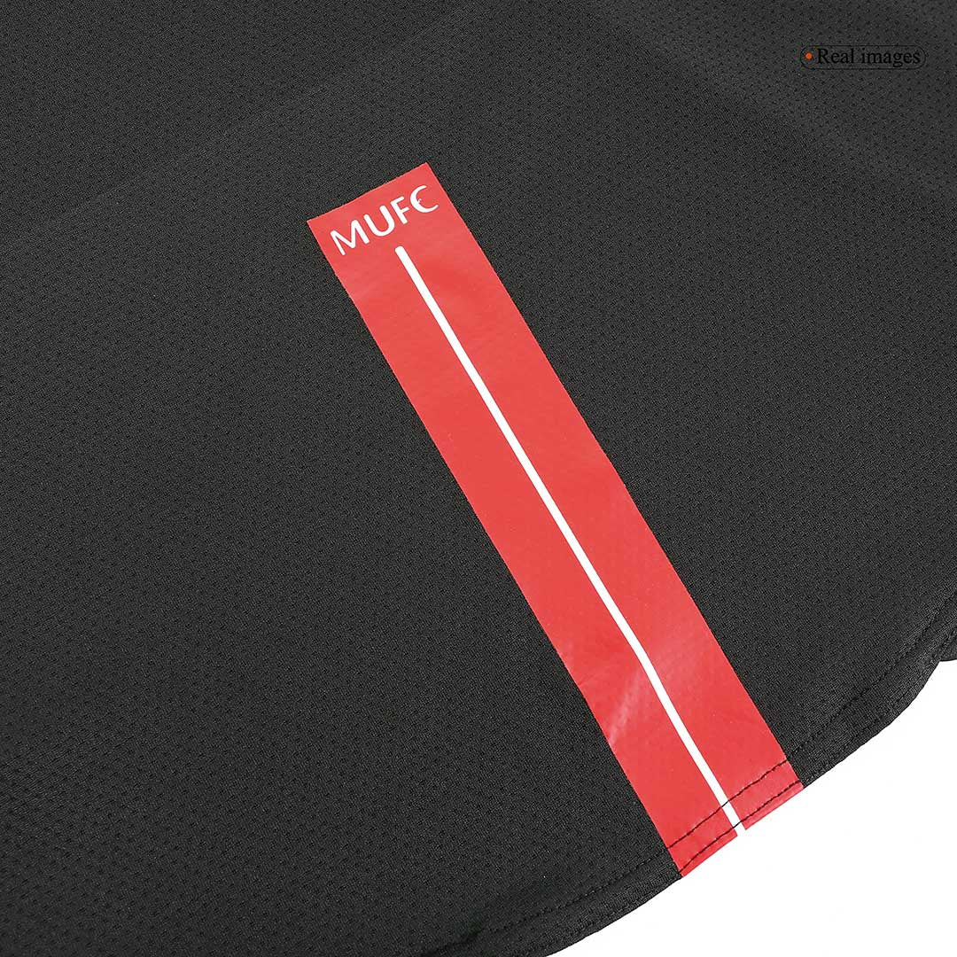 Retro RONALDO #7 Men's Manchester United 2007/08 Away Long Sleeve Soccer Jersey product view 8