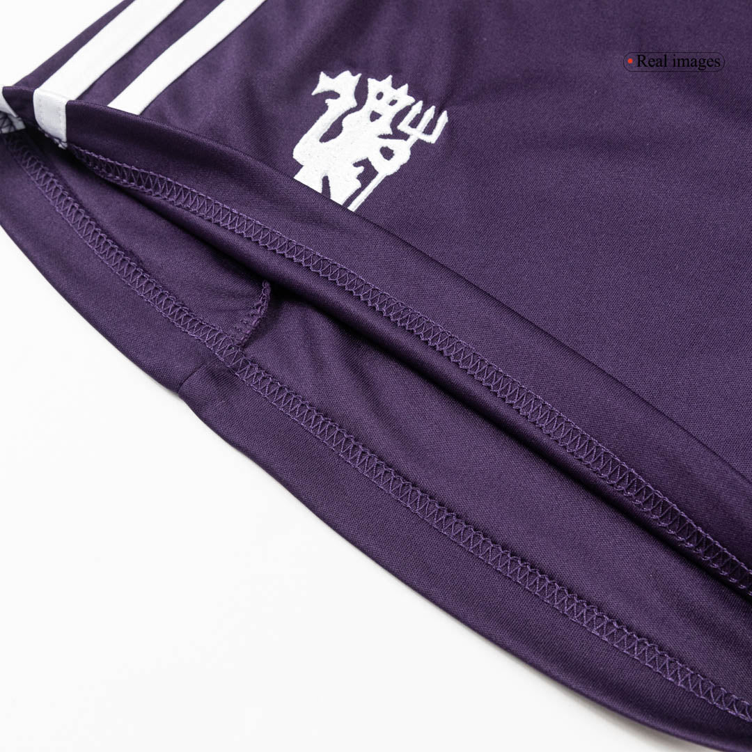 Men's Manchester United 2025/26 Away Soccer Shorts product view 2