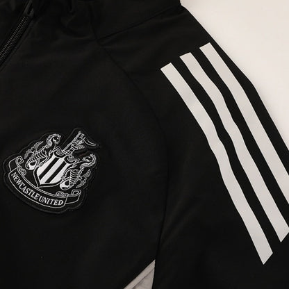 Men's Newcastle United 2025/26 Windbreaker Jacket product view 6