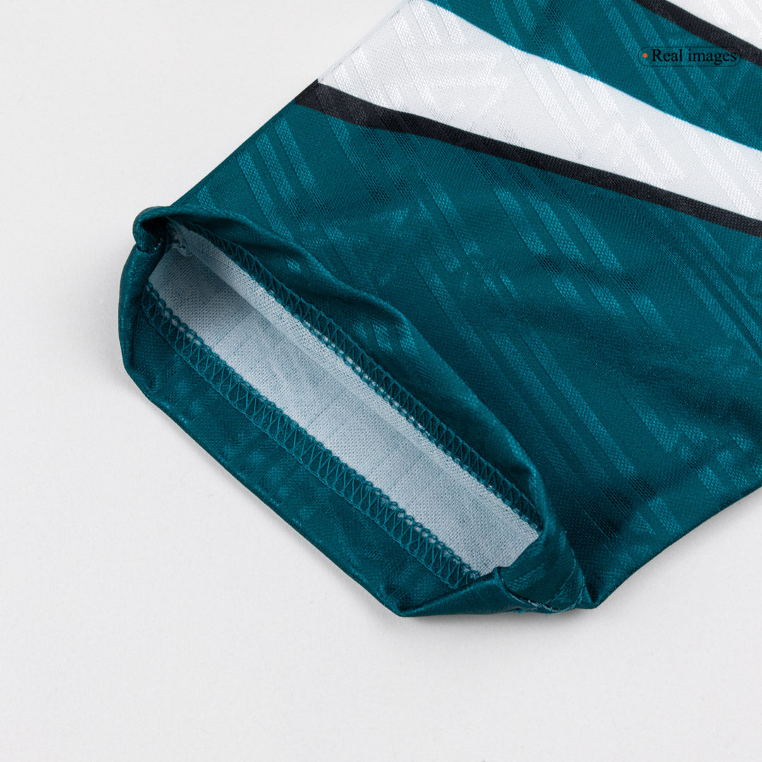 Retro Men's Germany 1996/97 Away Soccer Jersey product view 4