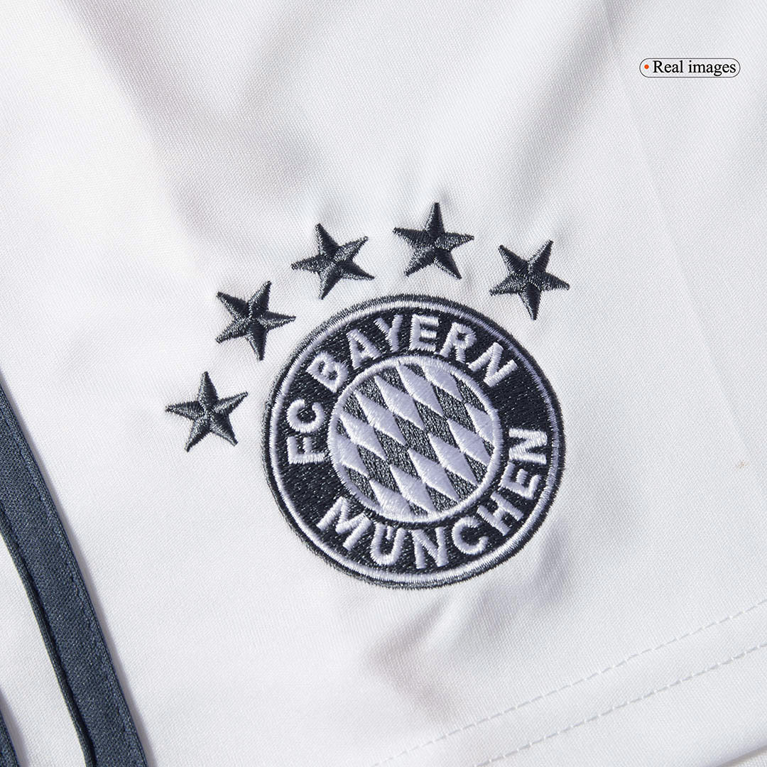 Men's Bayern Munich 2025/26 Away Soccer Shorts product view 3