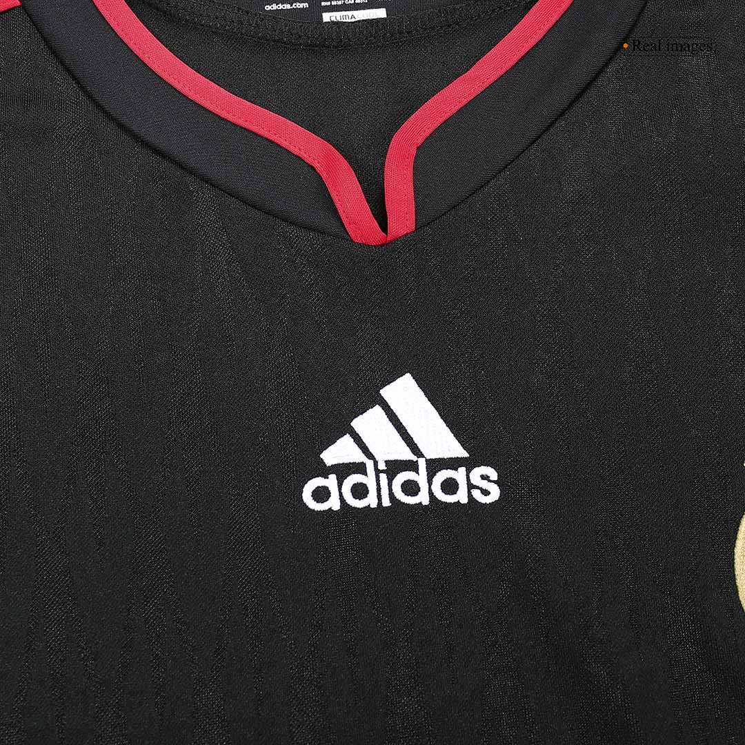 Retro Men's Mexico 2010 Away Soccer Jersey product view 4
