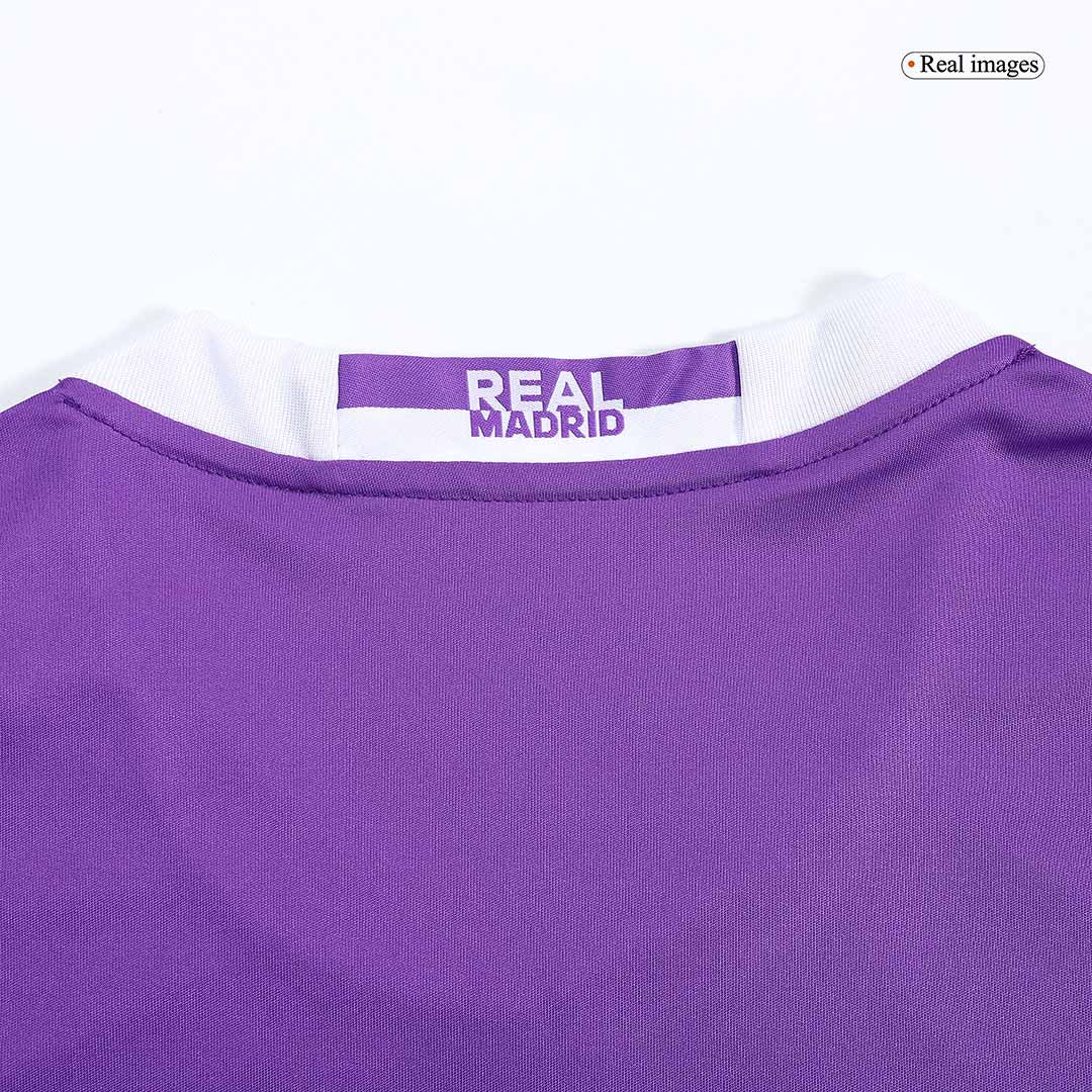 Retro MODRIĆ #19 Men's Real Madrid 2016/17 Away Long Sleeve Soccer Jersey product view 2