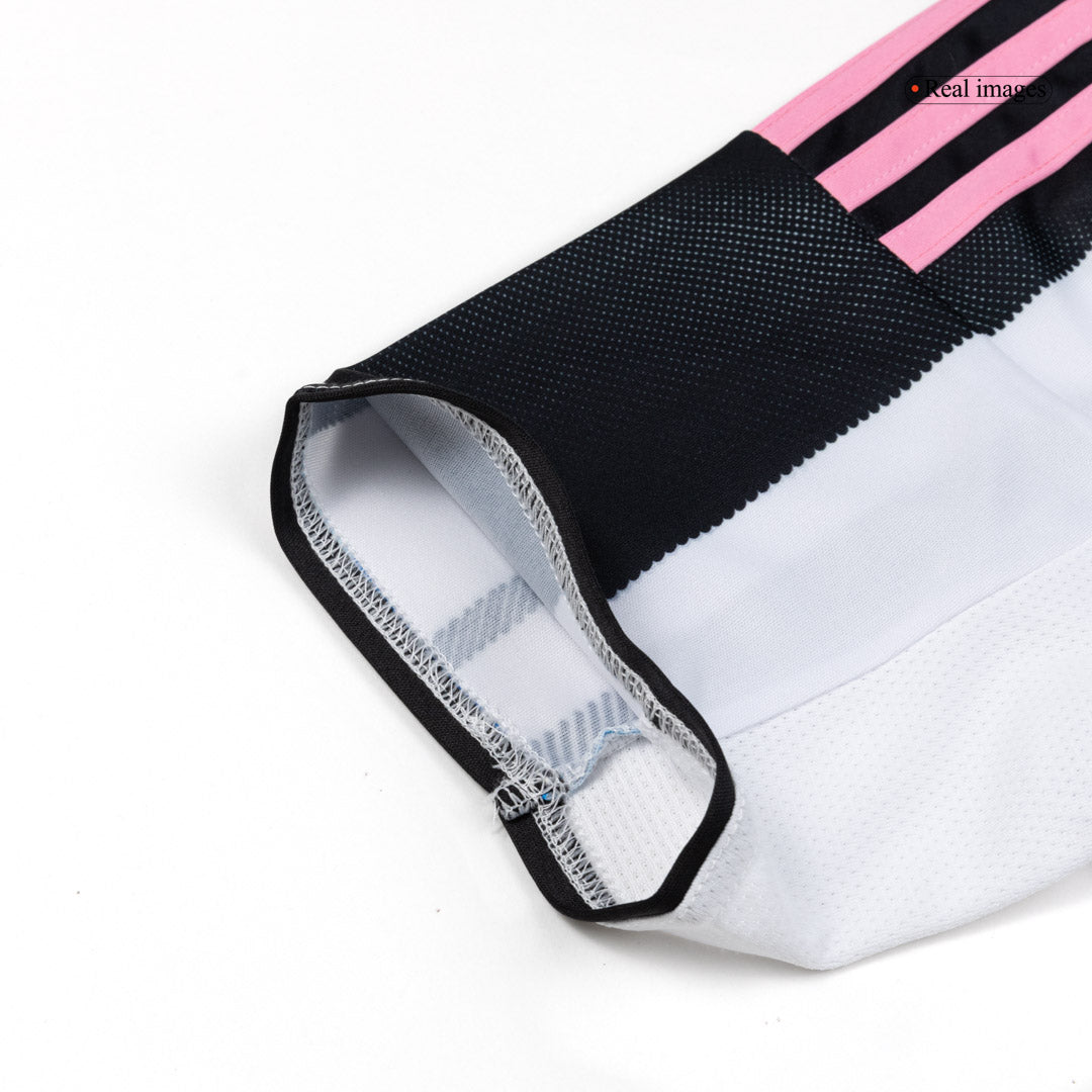 Women's Juventus 2025/26 Home Soccer Jersey product view 3