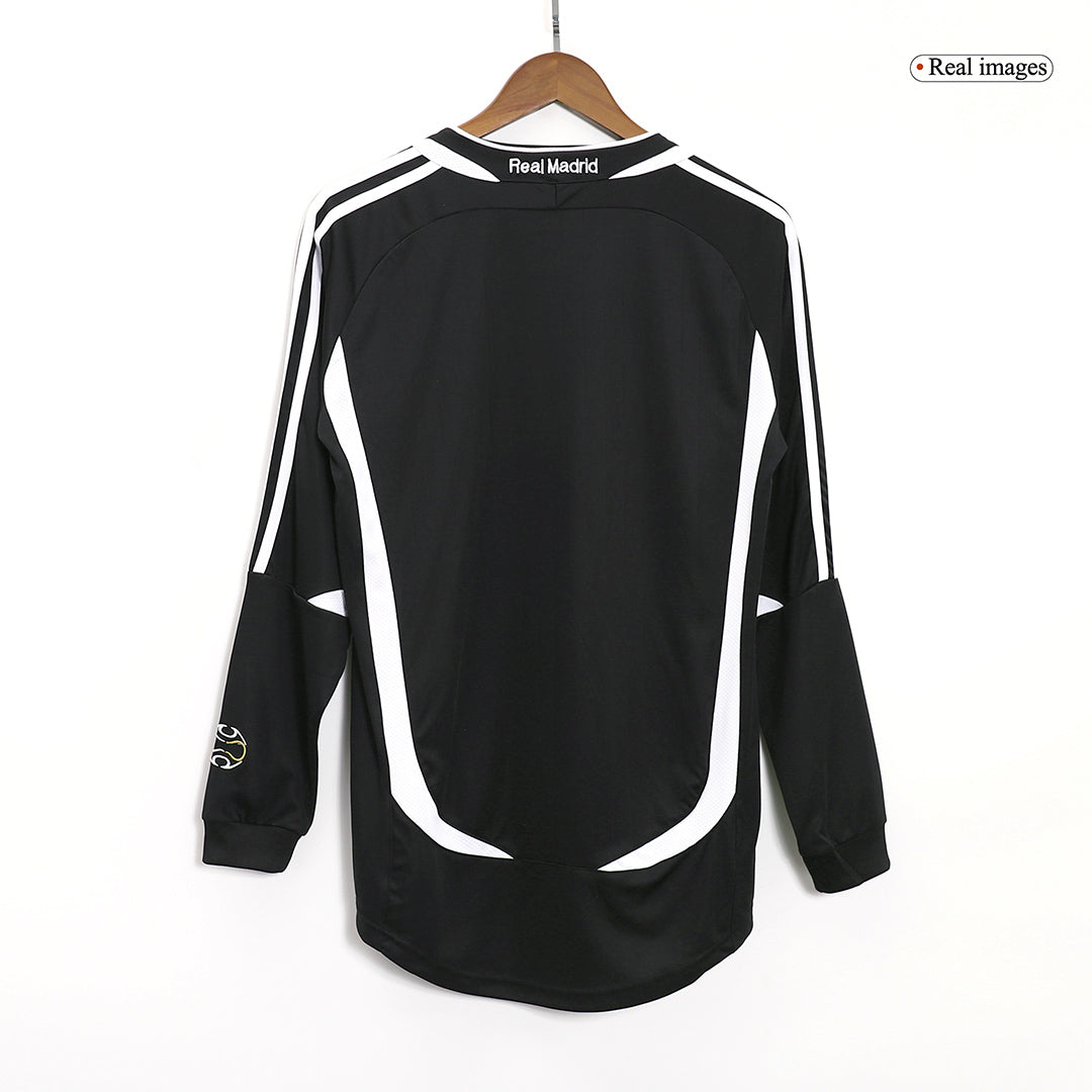Retro Men's Real Madrid 2006/07 Away Long Sleeve Soccer Jersey product view 8