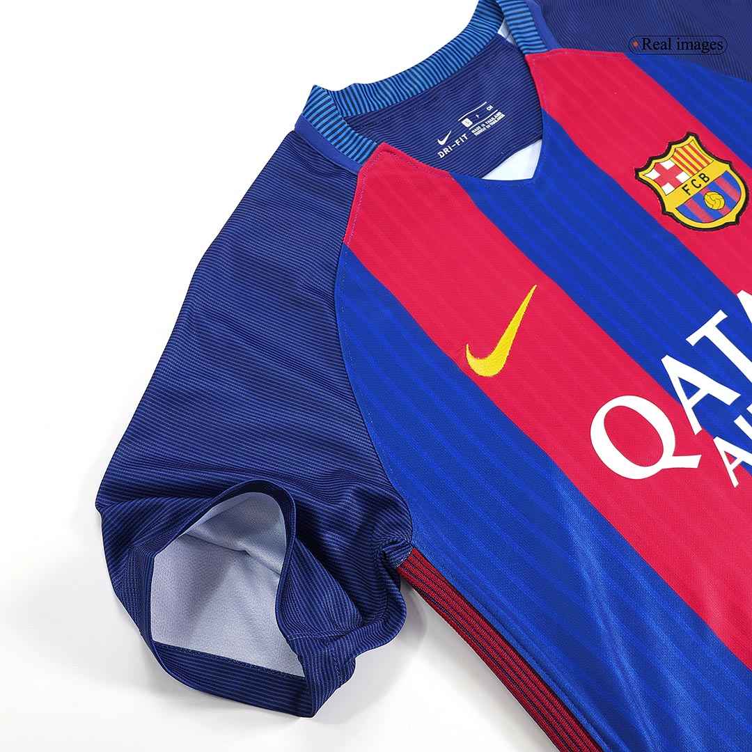 Retro MESSI #10 Men's Barcelona 2016/17 Home Soccer Jersey product view 3