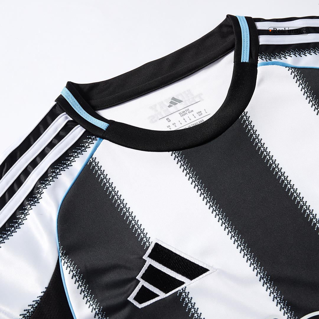 Men's Newcastle United 2025/26 Home Soccer Jersey product view 9