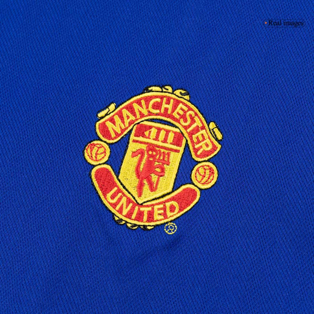Retro Men's Manchester United 2005/06 Away Soccer Jersey product view 5