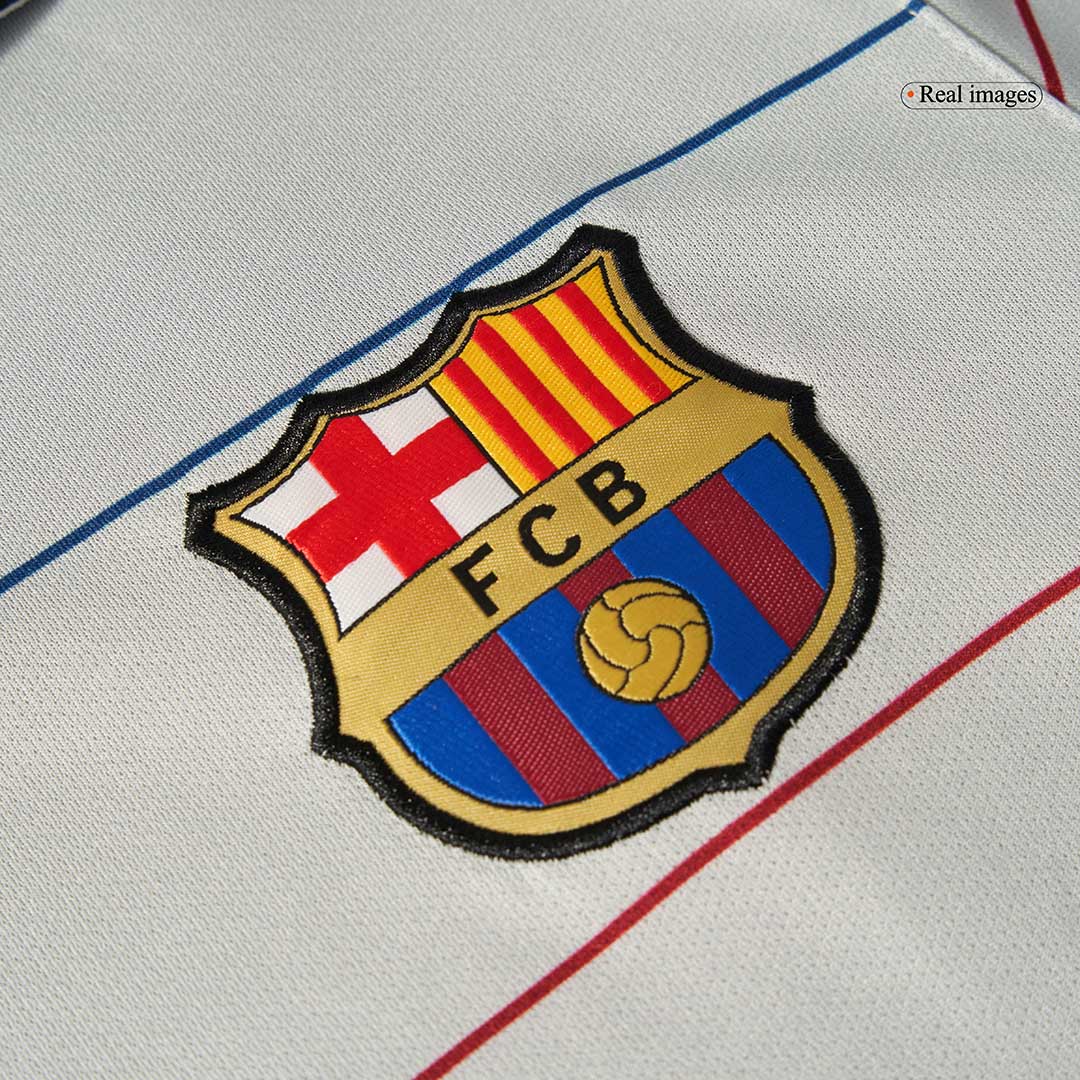 Retro Men's Barcelona 2003/04 Away Soccer Jersey product view 5