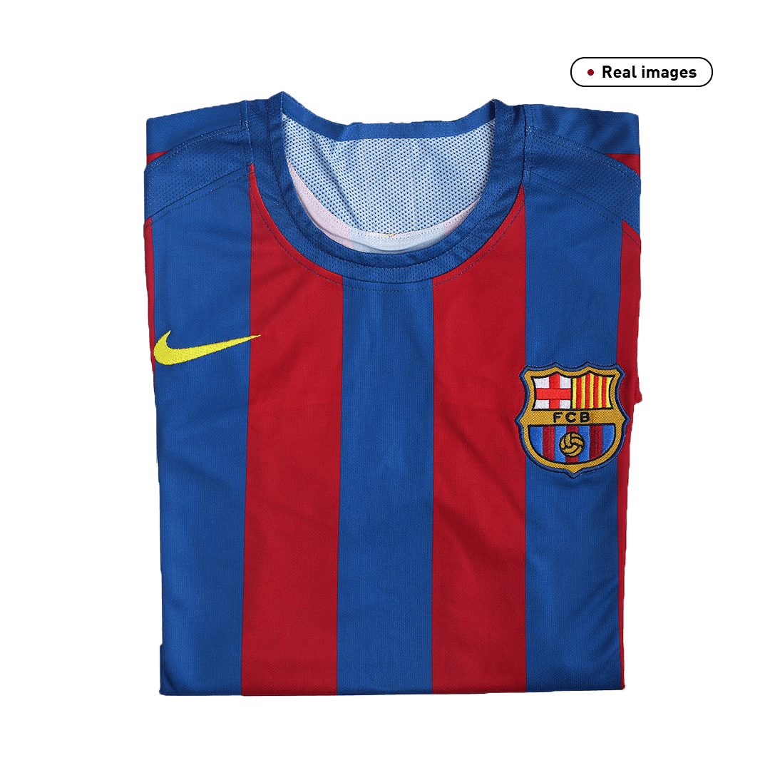 Retro Men's Barcelona UCL 2005/06 Home Soccer Jersey product view 4
