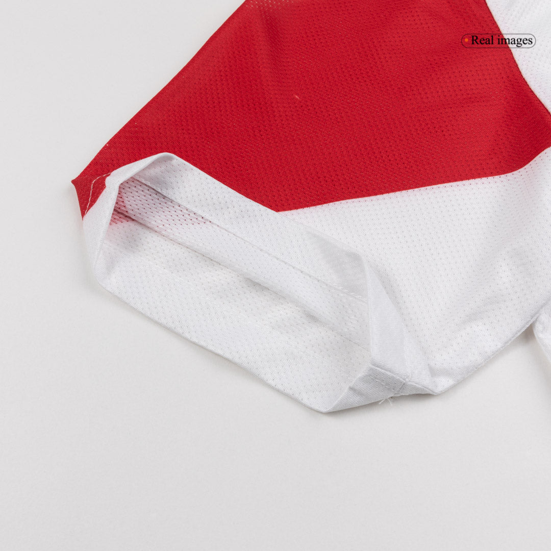 Retro Men's Manchester United 2010/11 Away Soccer Jersey product view 5
