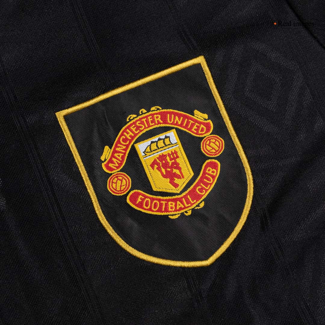 Retro Men's Manchester United 1993/94 Away Soccer Jersey product view 6