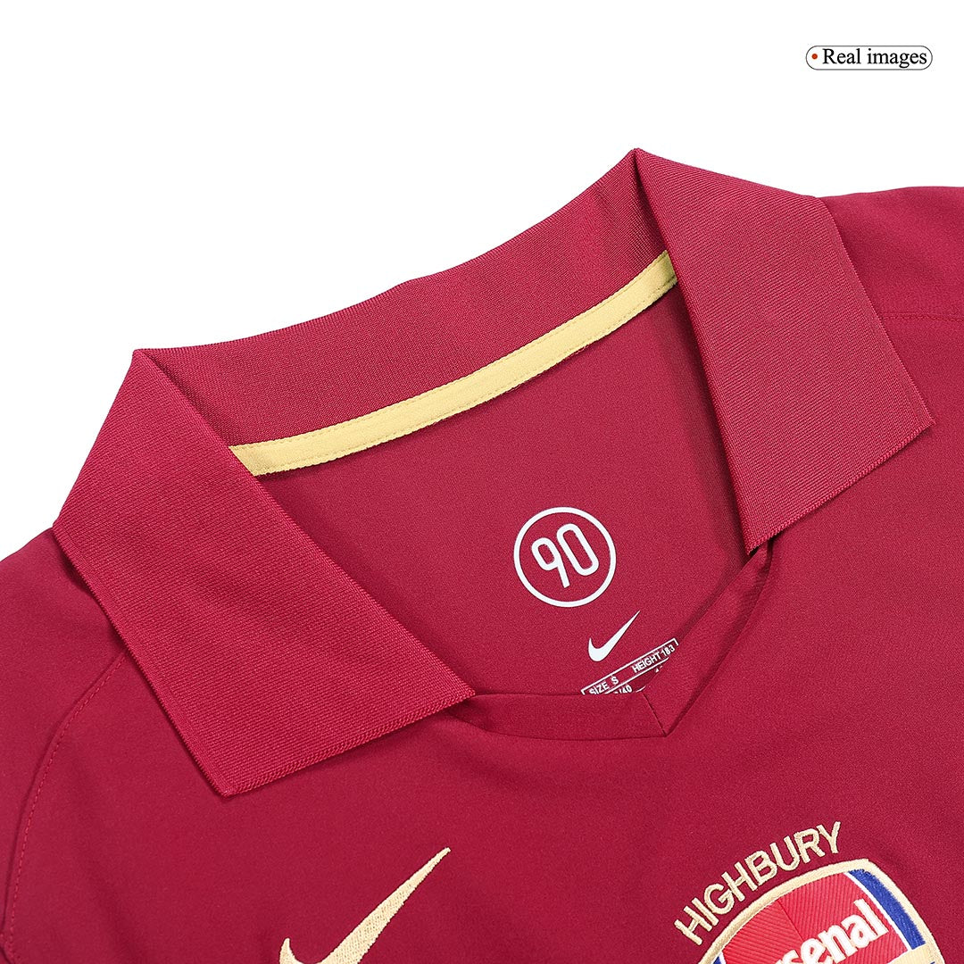 Retro Men's Arsenal 2005/06 Home Soccer Jersey product view 7