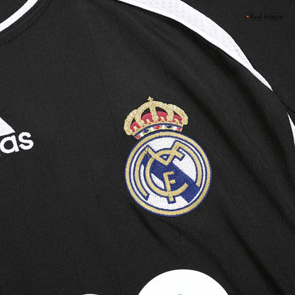 Retro BECKHAM #23 Men's Real Madrid 2006/07 Away Soccer Jersey product view 7