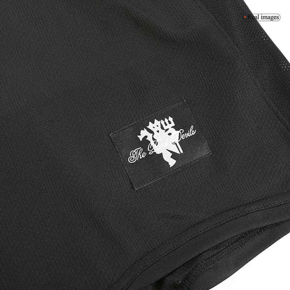 Retro RONALDO #7 Men's Manchester United 2007/08 Away Long Sleeve Soccer Jersey product view 3