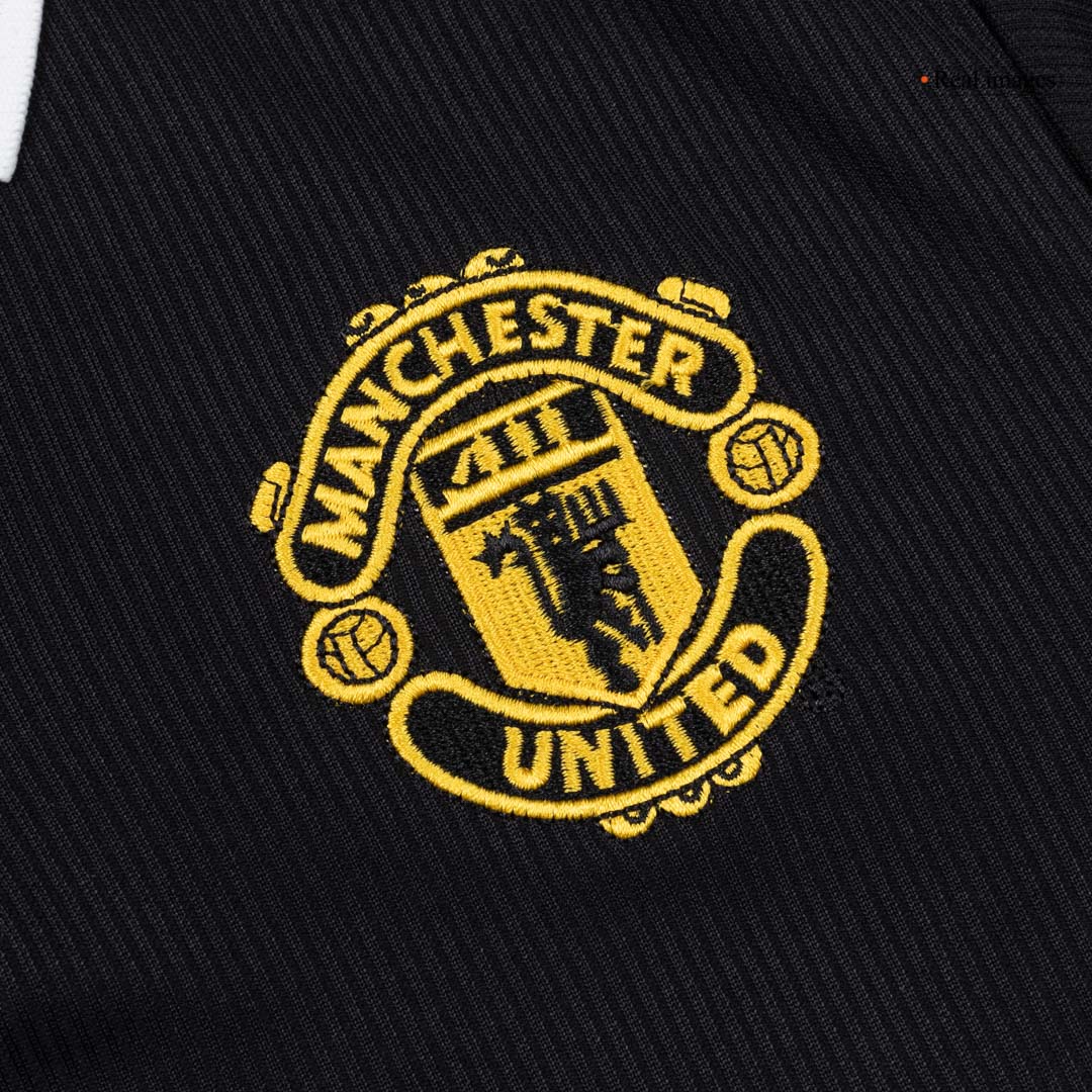 Retro Men's Manchester United 1998 Away Long Sleeve Soccer Jersey product view 6