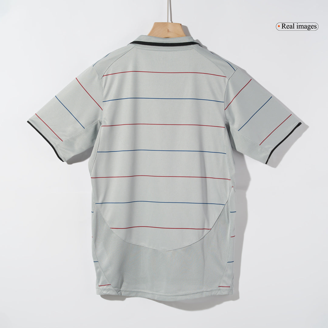 Retro Men's Barcelona 2003/04 Away Soccer Jersey product view 7