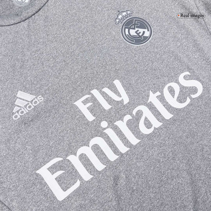 Retro Men's Real Madrid 2015/16 Away Soccer Jersey product view 4