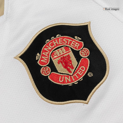 Retro Men's Manchester United 2006/07 Away Soccer Jersey product view 6