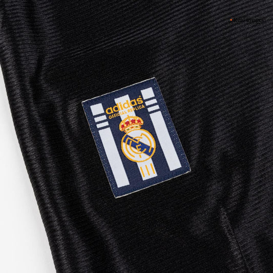 Retro Men's Real Madrid 1999/01 Away Soccer Jersey product view 2