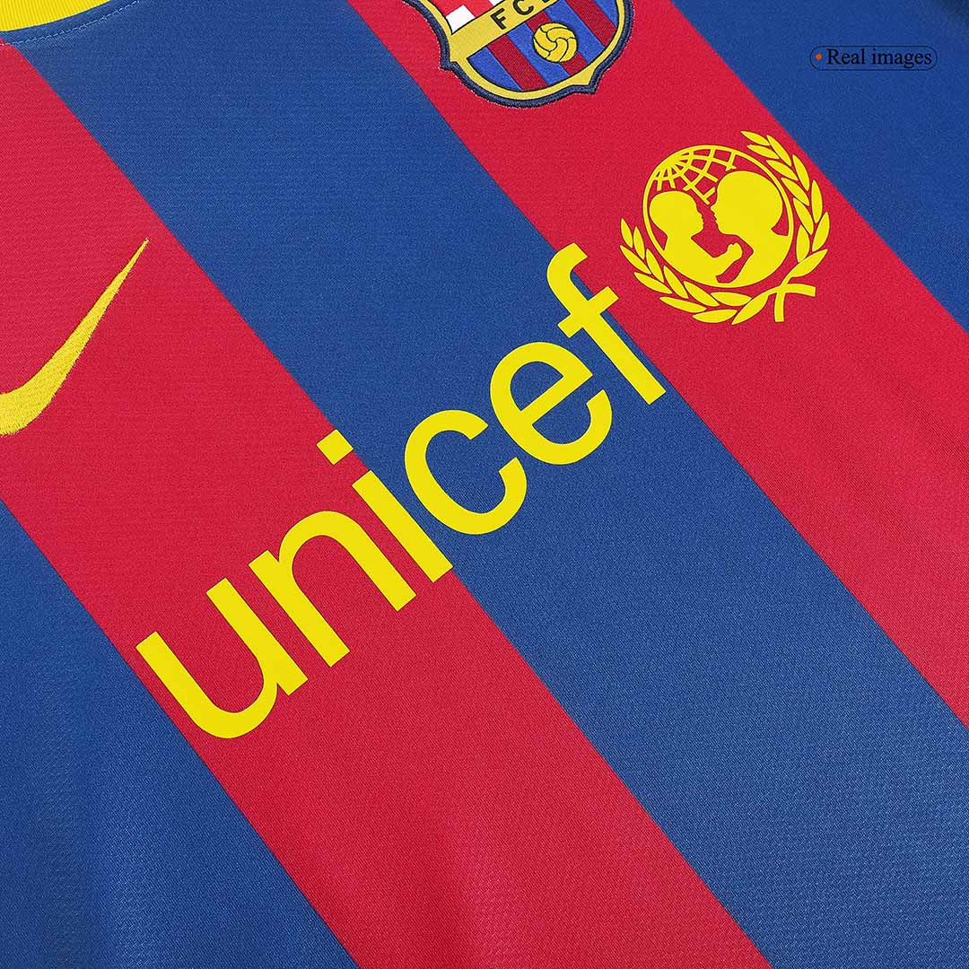 Retro DAVID VILLA #7 Men's Barcelona 2010/11 Home Soccer Jersey product view 5